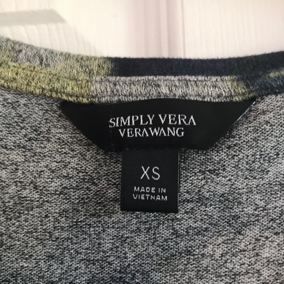NWT Simply Vera Vera Wang ruched ruffle top - Picture 5 of 6